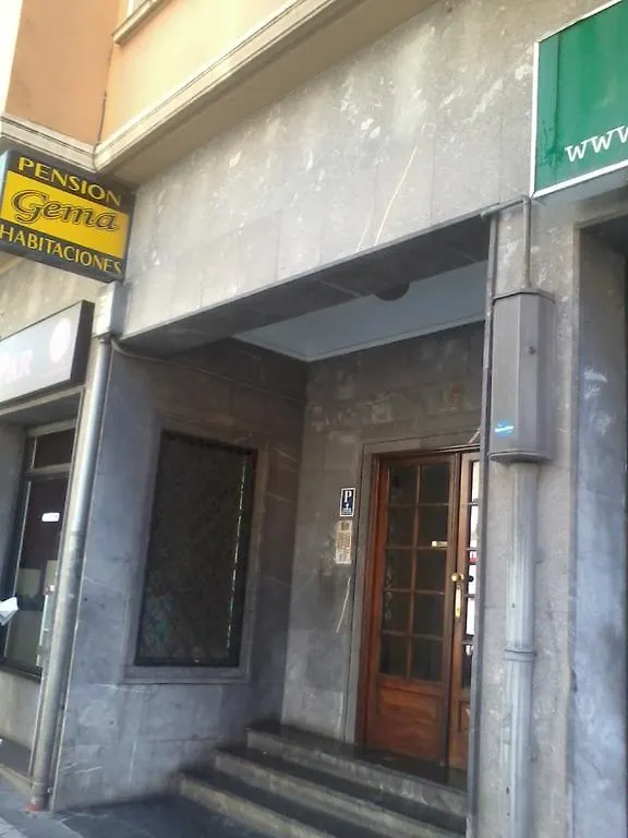 ** Affittacamere Pension Gema Irun Spagna